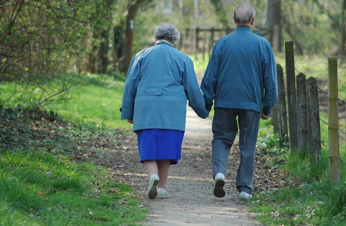 Naukowcy z Uniwersytetu Warmińsko-Mazurskiego przygotowują mapę osiedli przyjaznych seniorom.